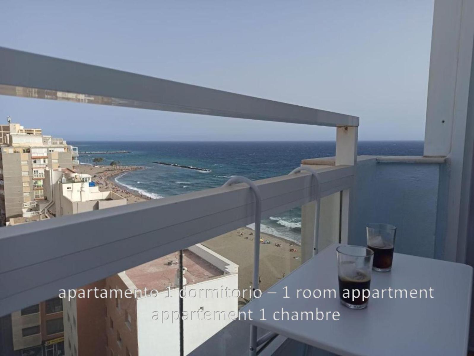 Increible Atico Con Vistas A La Bahia De Almería Exterior foto